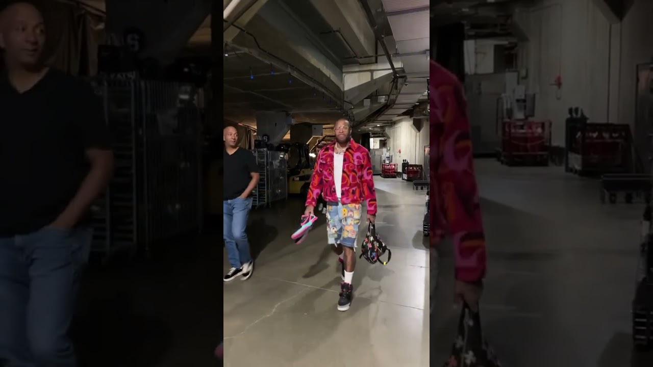 PJ Tucker Repping Kobe's On His Debut 👟 🐍| LA Clippers