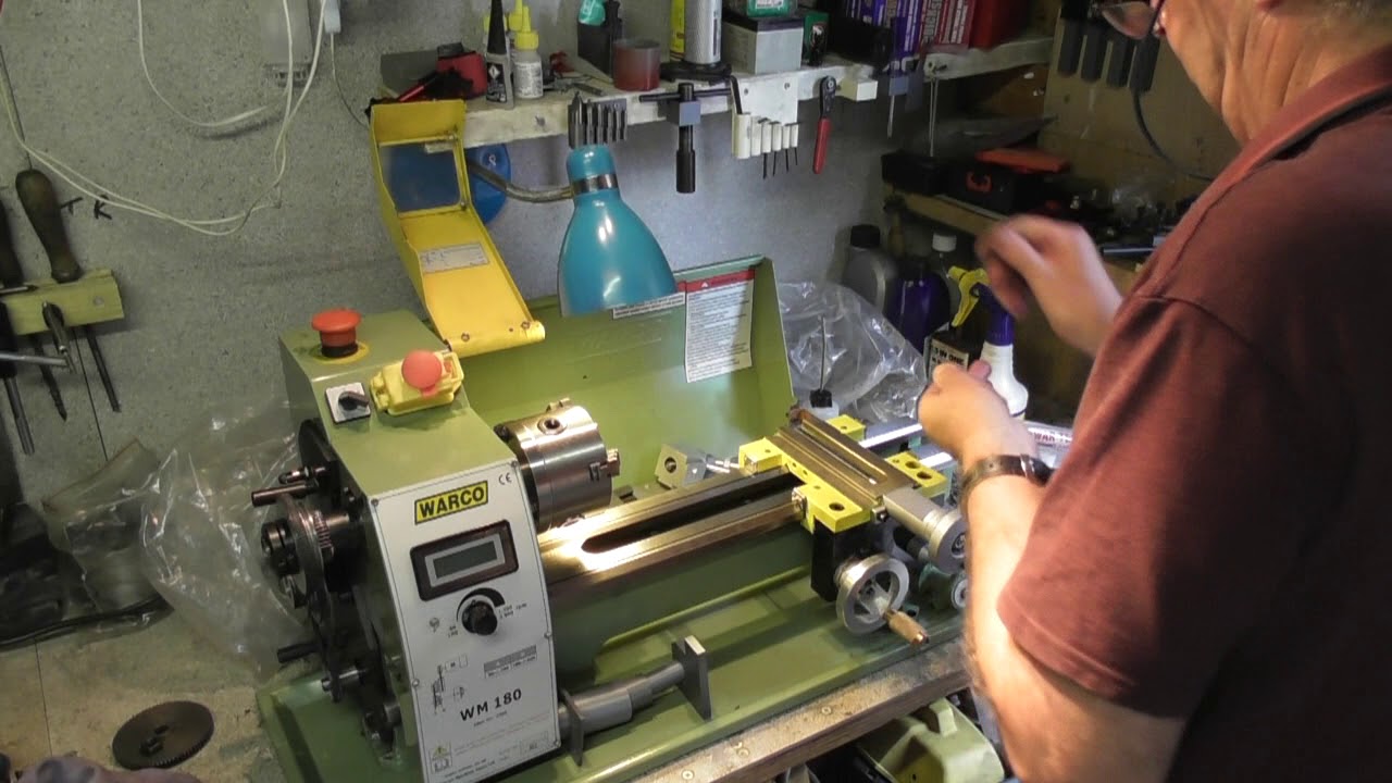 Warco WM 180 lathe . The new beginner . Part 1