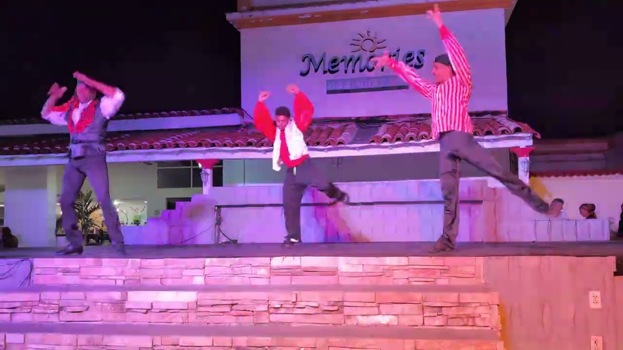 Cuban Pirate Dancing Show 6-1