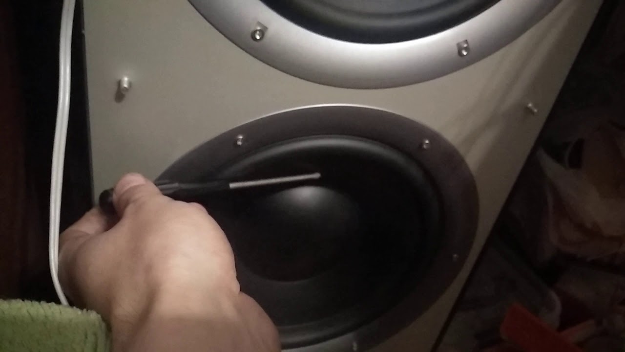 Музыкальный центр Aiwa nsx-520  и attitude alpha 30
