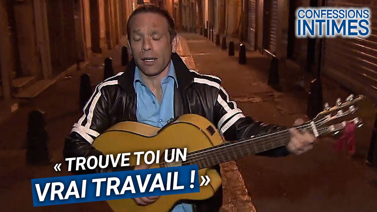 À 38 ans, il retourne vivre chez ses parents pour devenir une star de la musique 😱