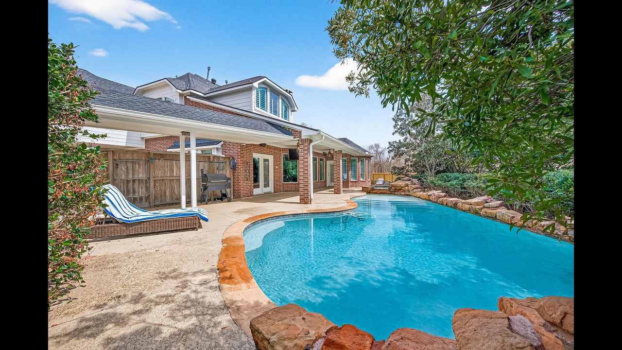 Luxury Home in Sienna TX | 4,000+ Sqft and ~14,000 Sqft Lot w Pool in Waters Lake | Full Tour