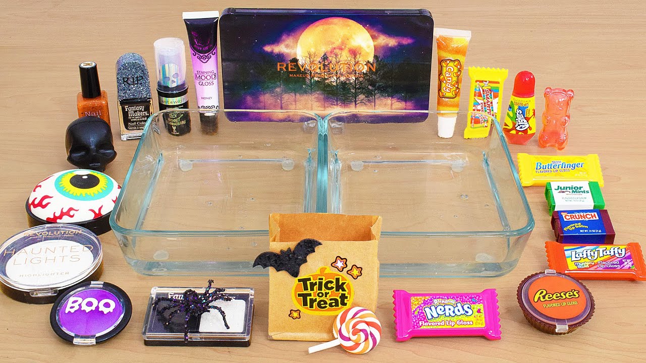 Trick or Treat - Haunted Halloween Lip gloss vs Eyeshadow Coloring Slime with Makeup ASMR