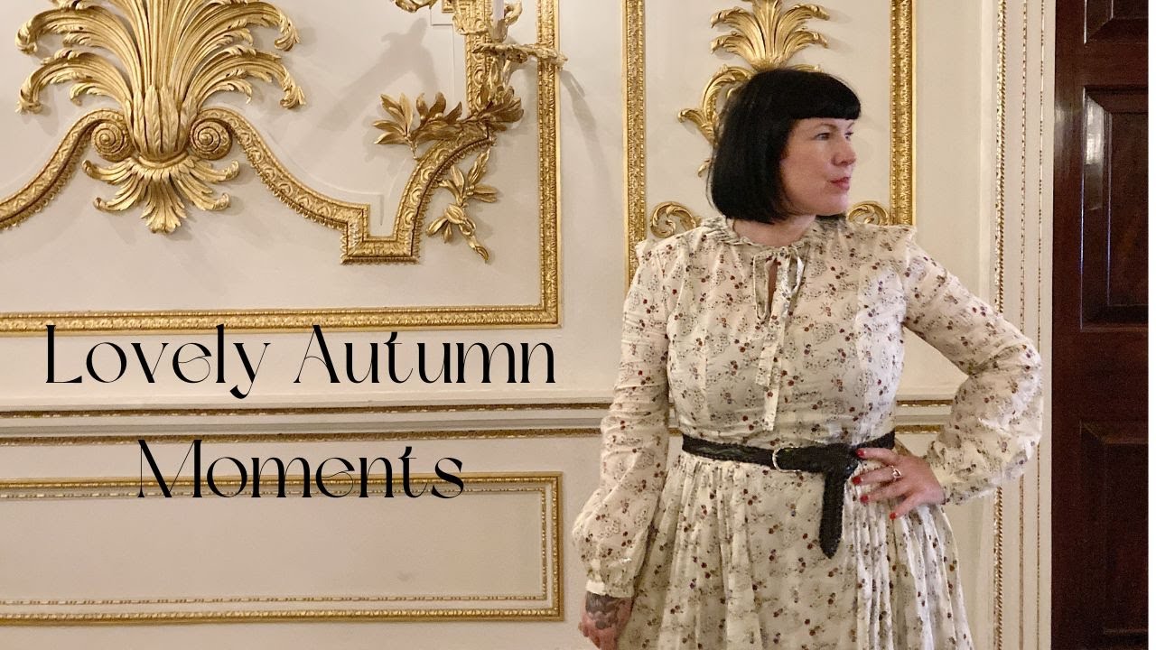 Lovely Autumn Moments ~ Dining Room Update, A very Scary Book & Some Vintage Knitting