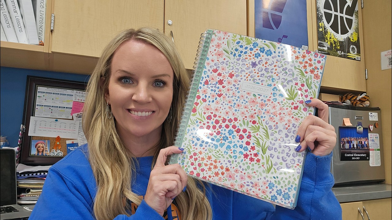 Best Teacher Calendar to Stay Organized! Weekly & Monthly Tabs