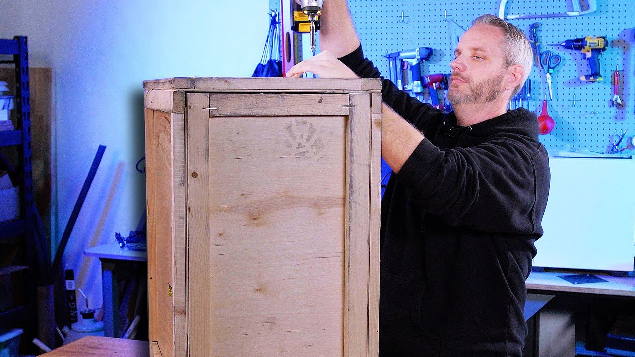 When it comes in a wooden crate, you KNOW it's gonna be good!