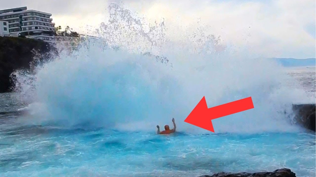 Huge waves hit Natural Pool of Los Gigantes Cliffs Piscina Natural Acantilado Los Gigantes Tenerife