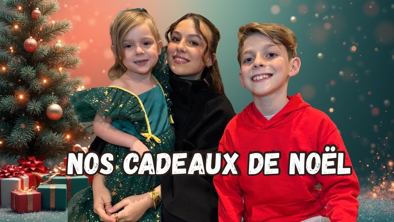 Les enfants ouvrent leurs cadeaux avec vous 
