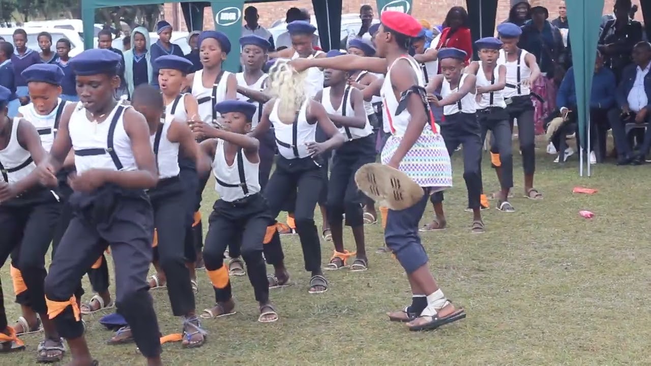 Ingoma i- Enqoleni Primary School