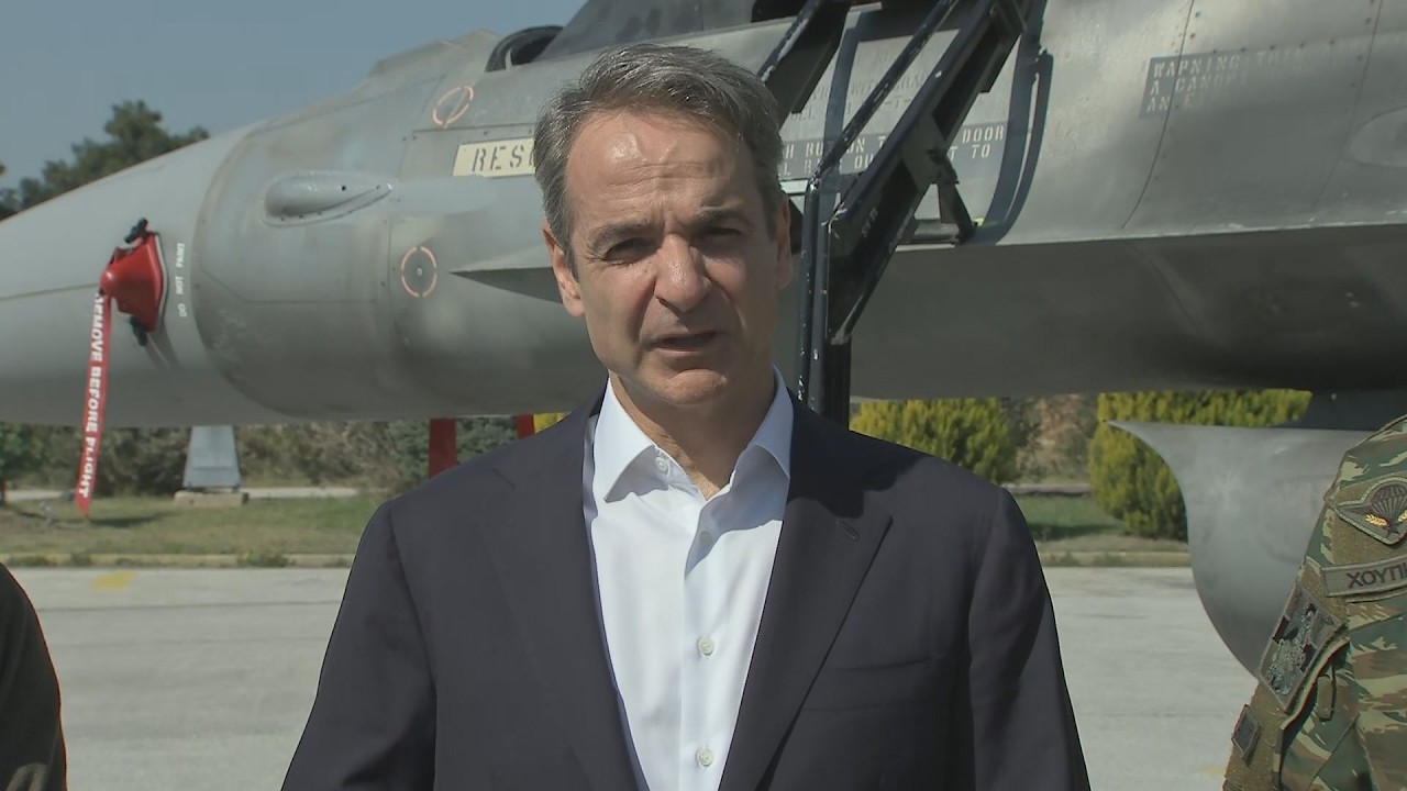 Επίσκεψη του Πρωθυπουργού στην 110 Πτέρυγα Μάχης και το Εθνικό Κέντρο Αεροπορικών Επιχειρήσεων