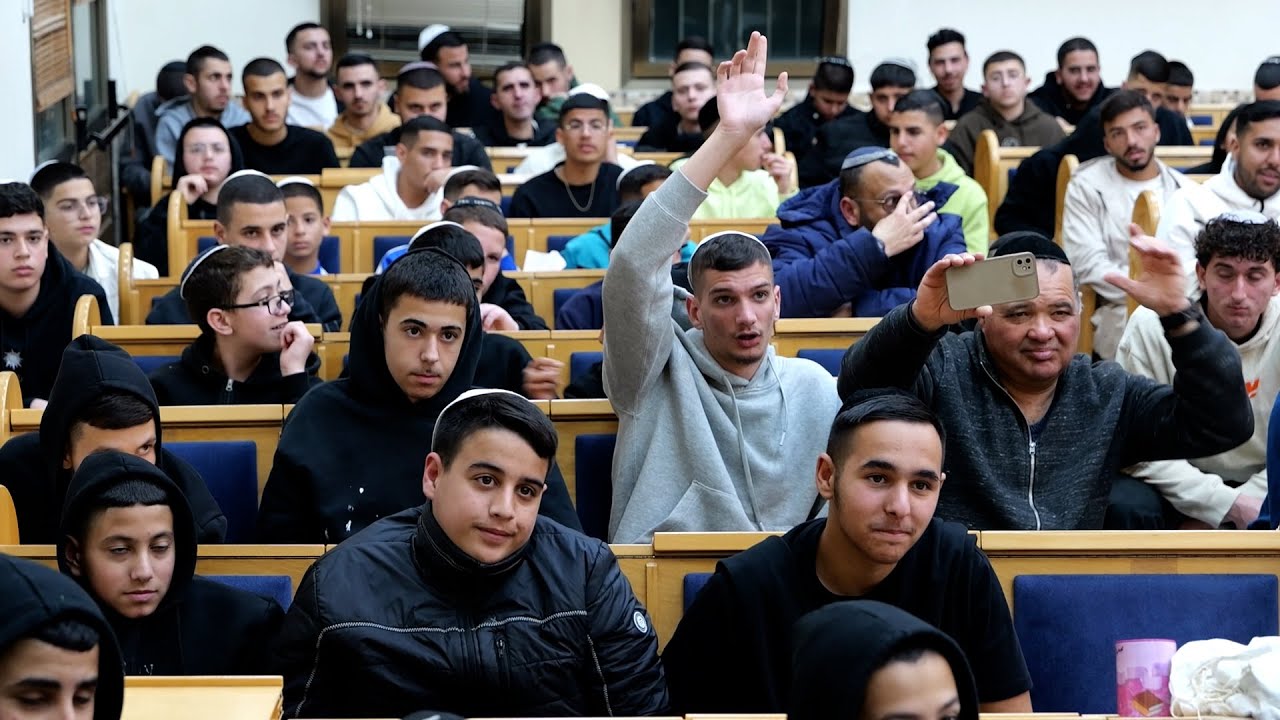 לחיות את החלום 🌟הרב שניר גואטה בשיעור מטורף ידליק בך את הרצונות להגשים כל חלום! אסור לכם לפספס