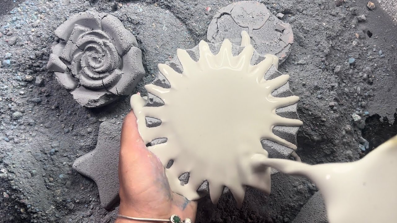 Gray Gym Chalk Reforms with Cornstarch Paste