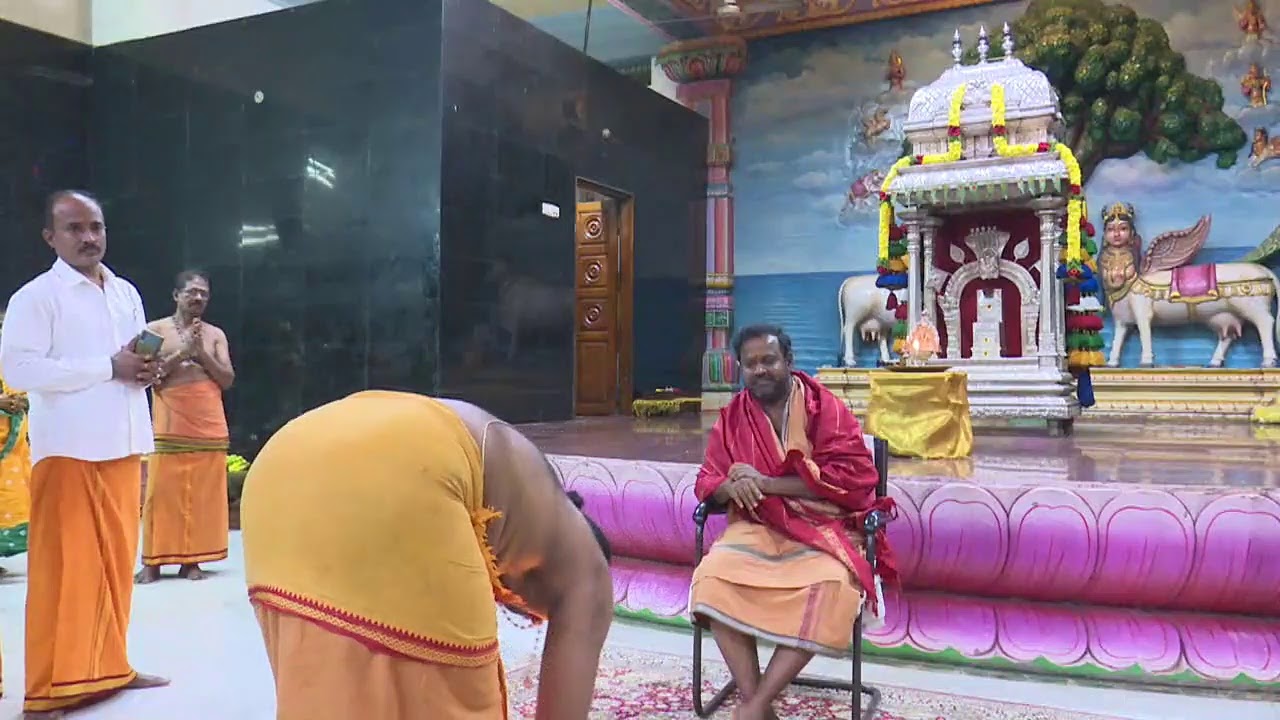 2021 New Year Celebrations Bhajans with our Beloved Sri Sakthi Amma