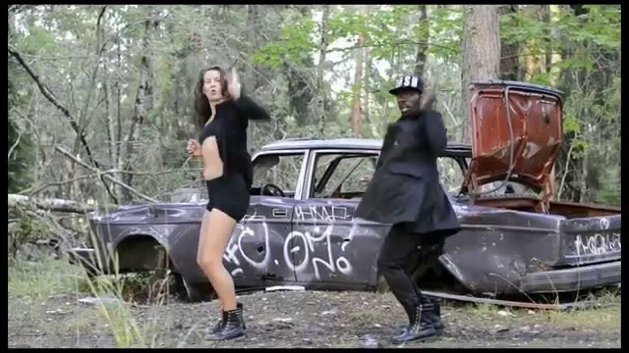 Vybz Kartel - Stop Gwan Like yuh Tuff Dance Video Johanna ENOUGH & Jr Black Eagles