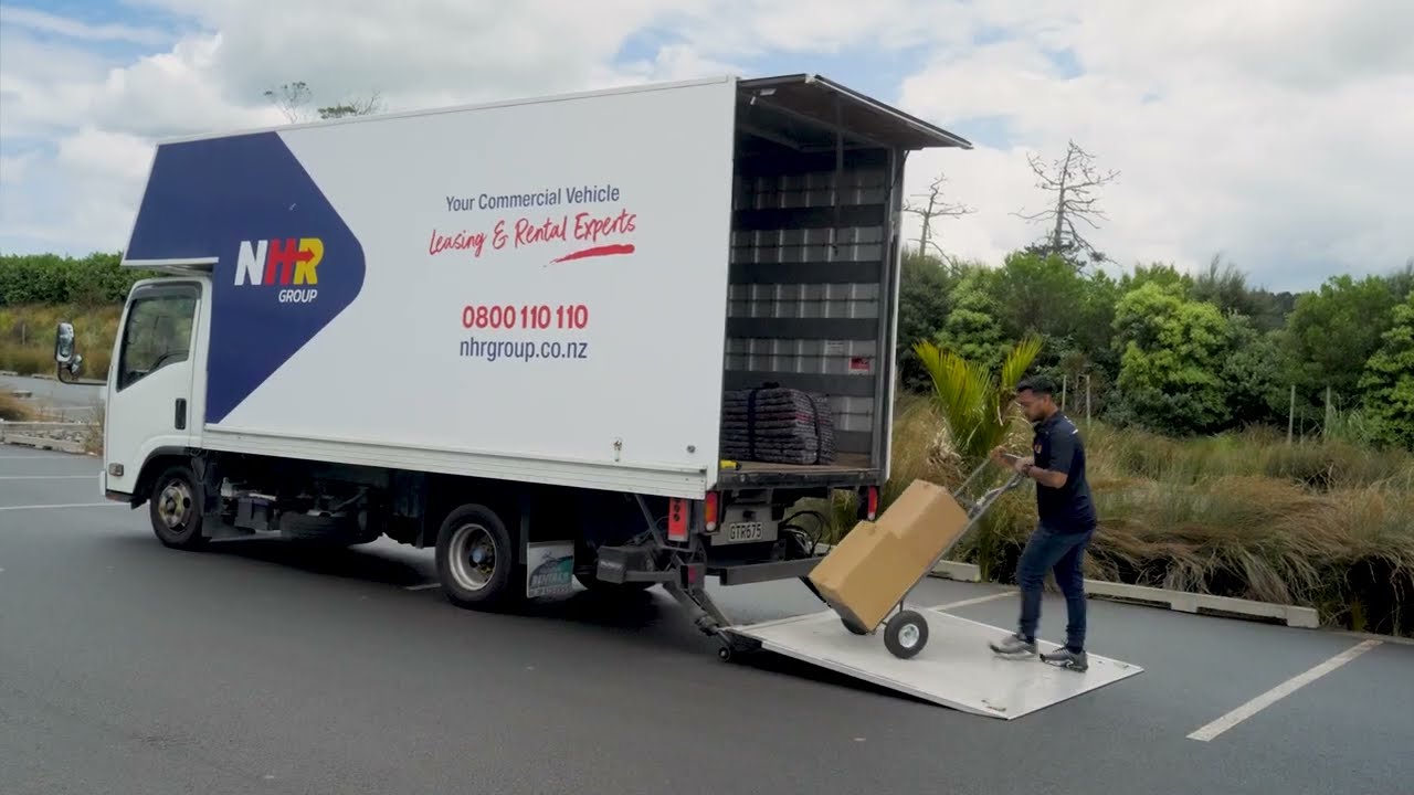 Tail Lift Operation - How To Use Guide - NHR Group
