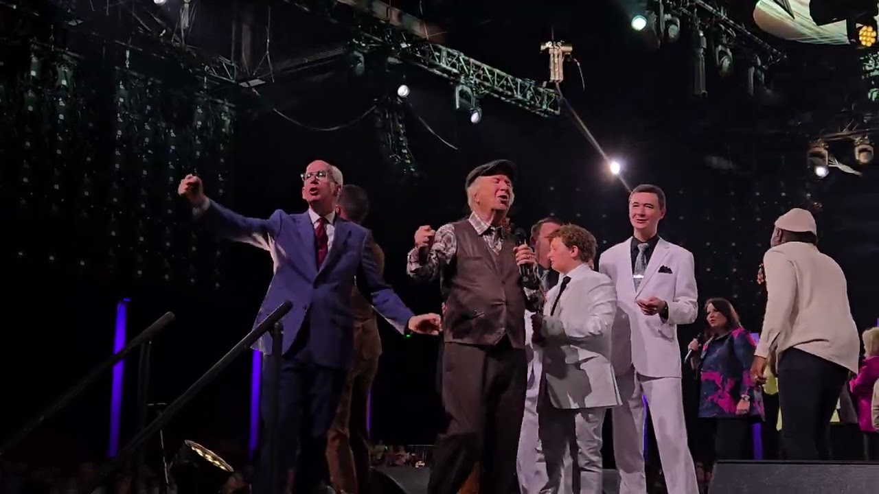 Gaither Vocal Band and Friends.    ( close out Friday night)       Go To The Rock