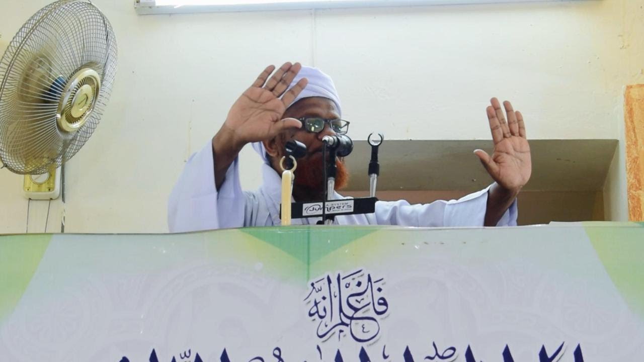 القران حياة القلوب | فضل القران في شهر رمضان