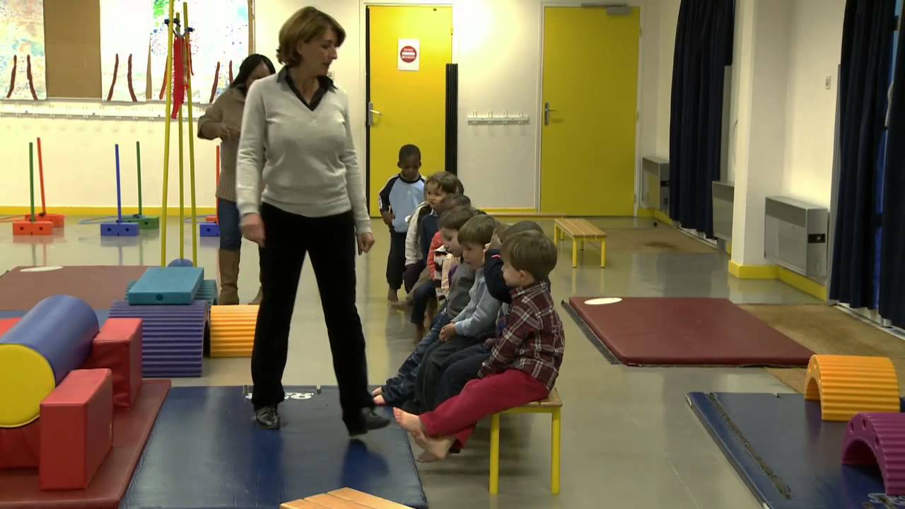 Les parcours d’activités motrices : phase d’exploration en petite section
