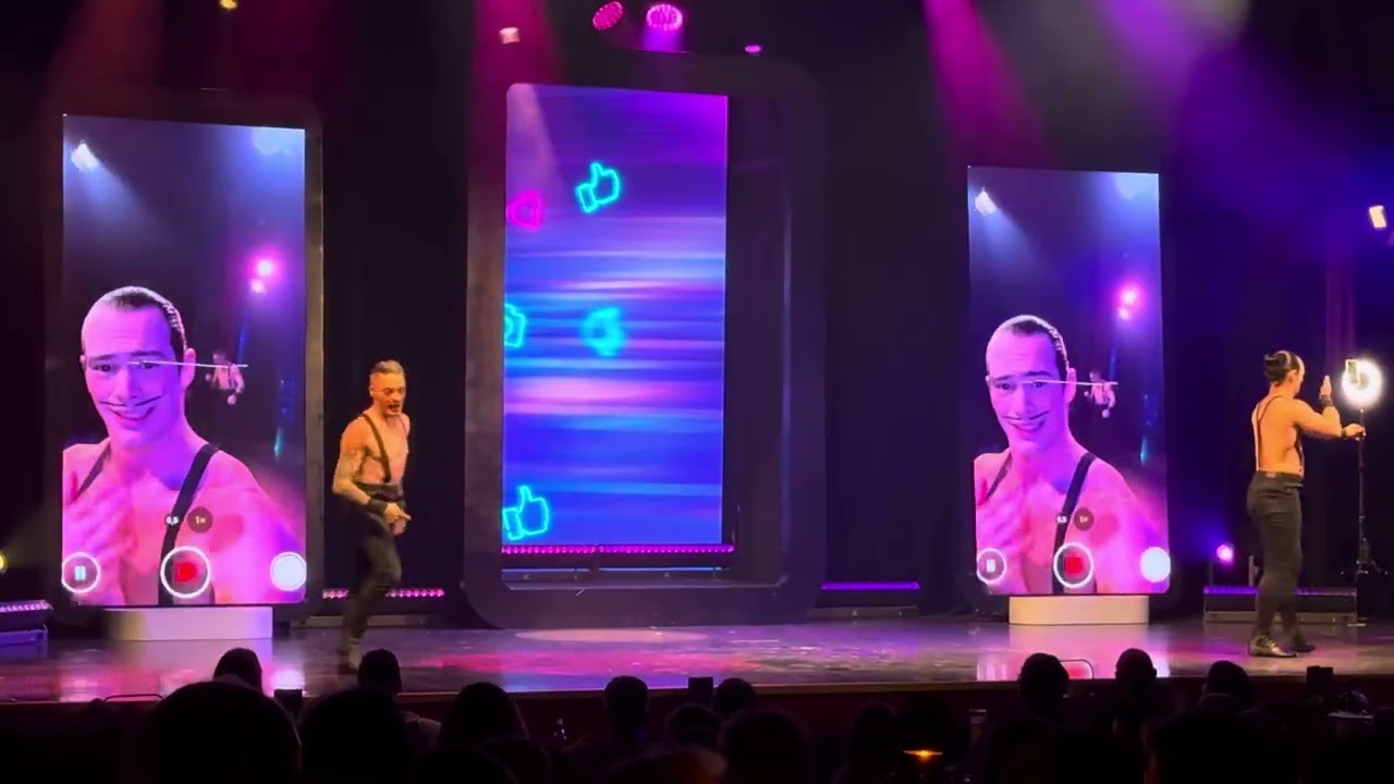 Duo forza hand to hand comical live stream version in GOP YOUNIVERSE Bonn