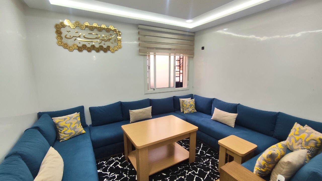 ✨ شقة 3 غرف بديكور مودرن للبيع📍إقامة رانيا في شارع النخيل مراكش