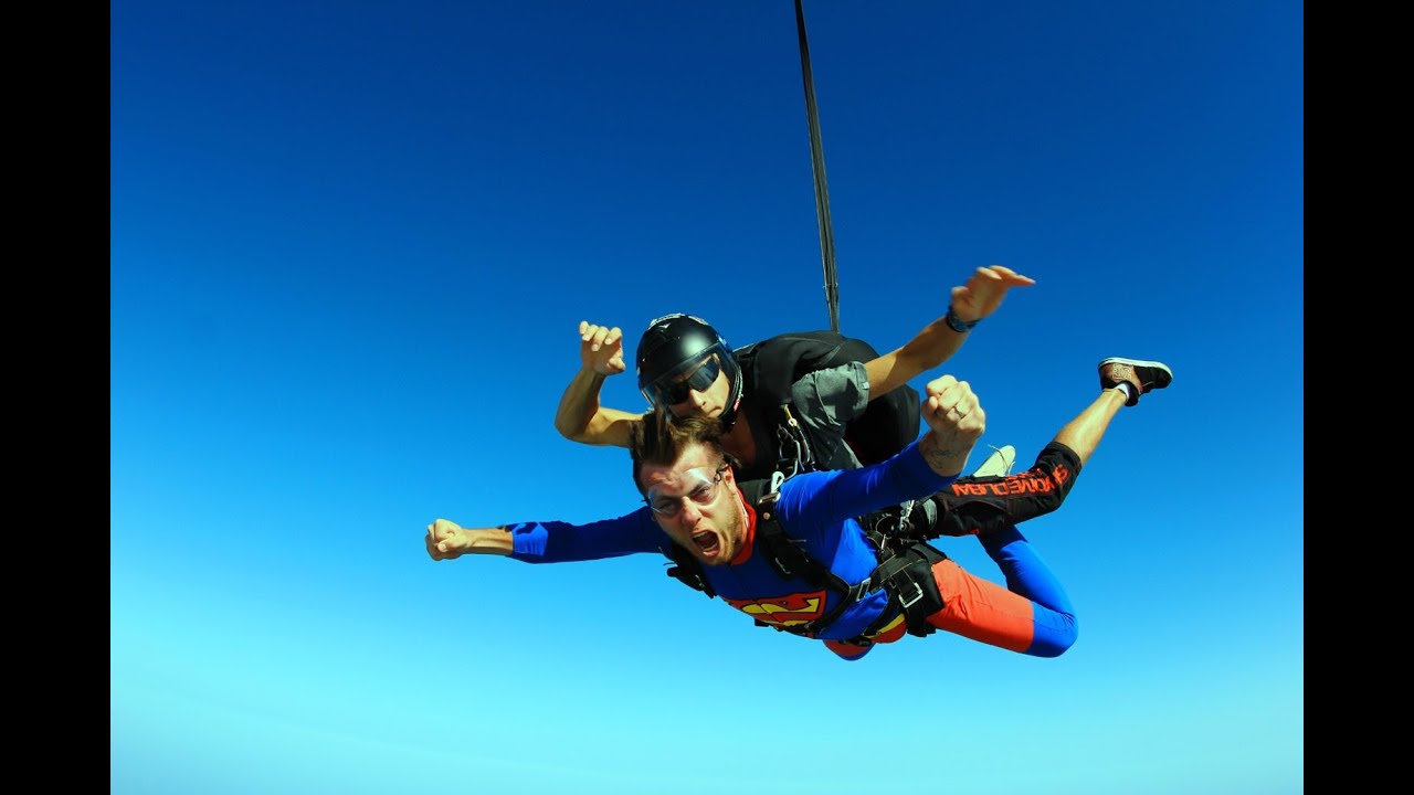 M&oacute;j skok spadochronowy w Sky Dive Dubai, BANG! :)