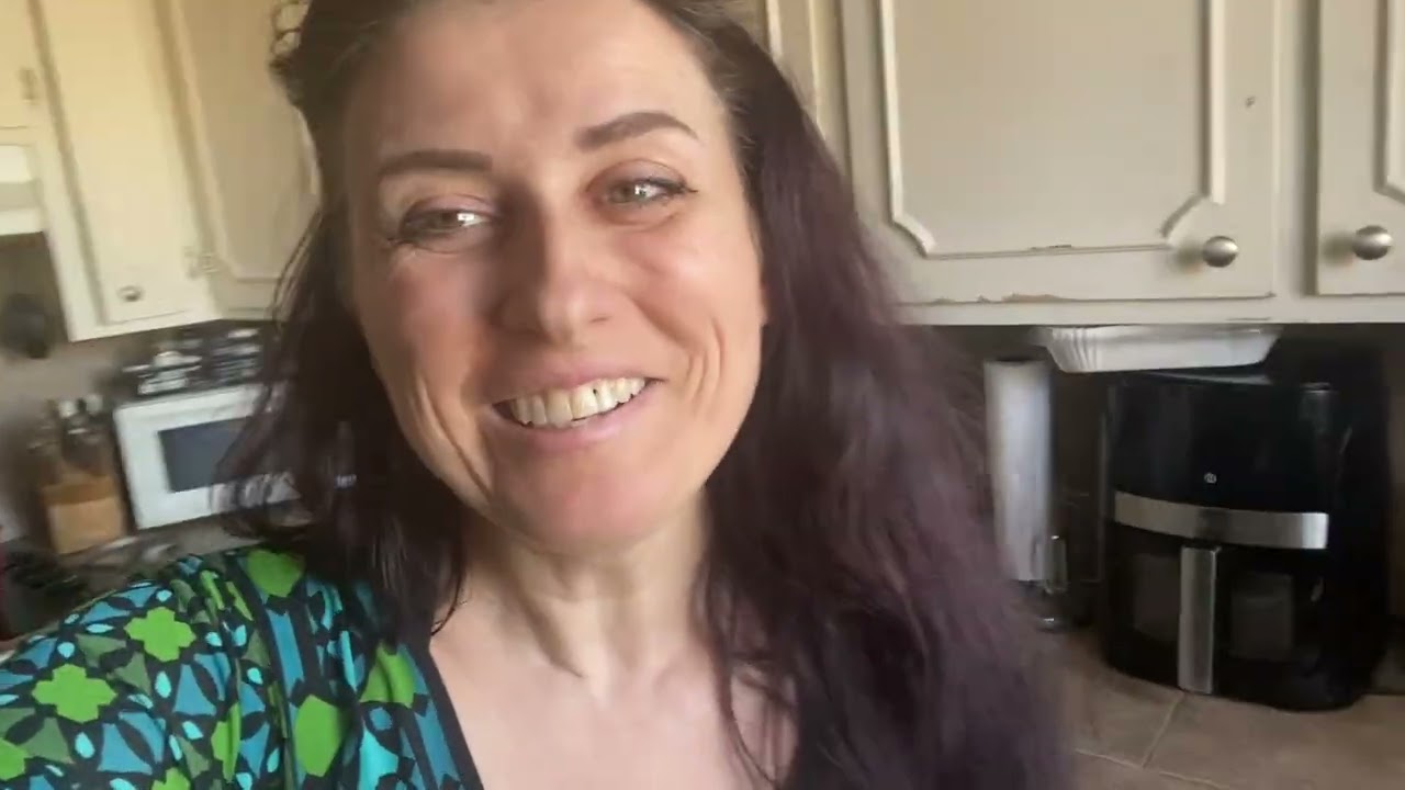 США VLOG: Всі збіглися до бабусі на розсольник/Печу 200 пиріжків на захід/Весняні вечори -16-18.2.26