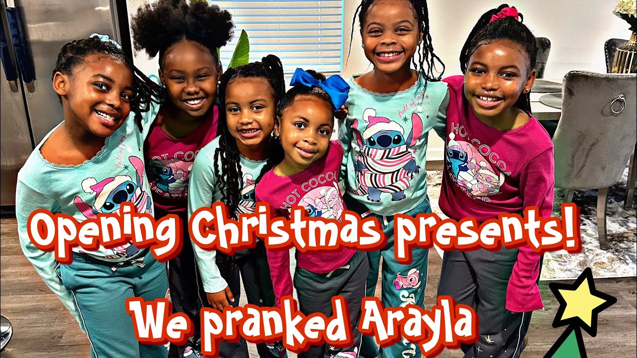 Opening Christmas Presents (We Pranked Arayla)