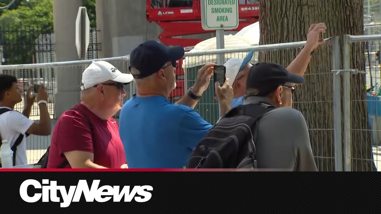 Race fans ready for the Honda Indy