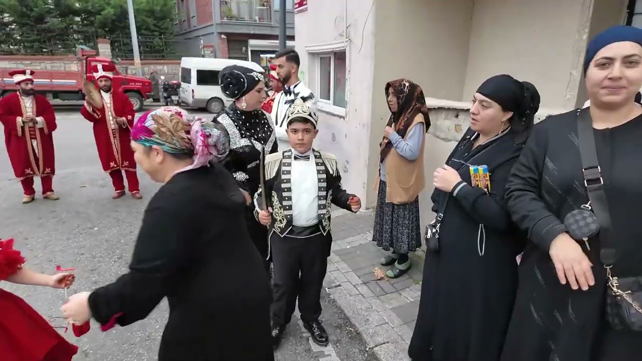 AYŞE & ÖMER SALON
