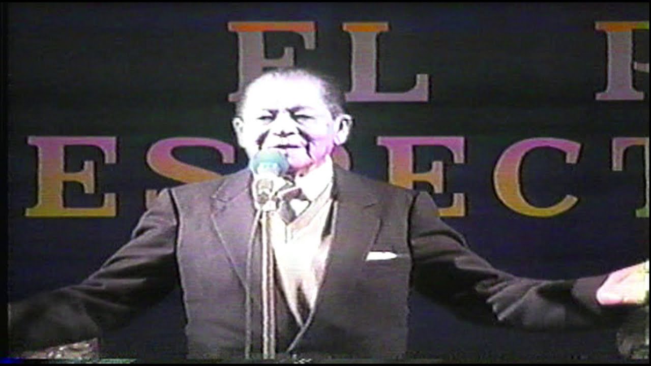 RAFAEL OTERO LOPEZ, interpreta sus valses, ODIAME y ESTRÉCHAME