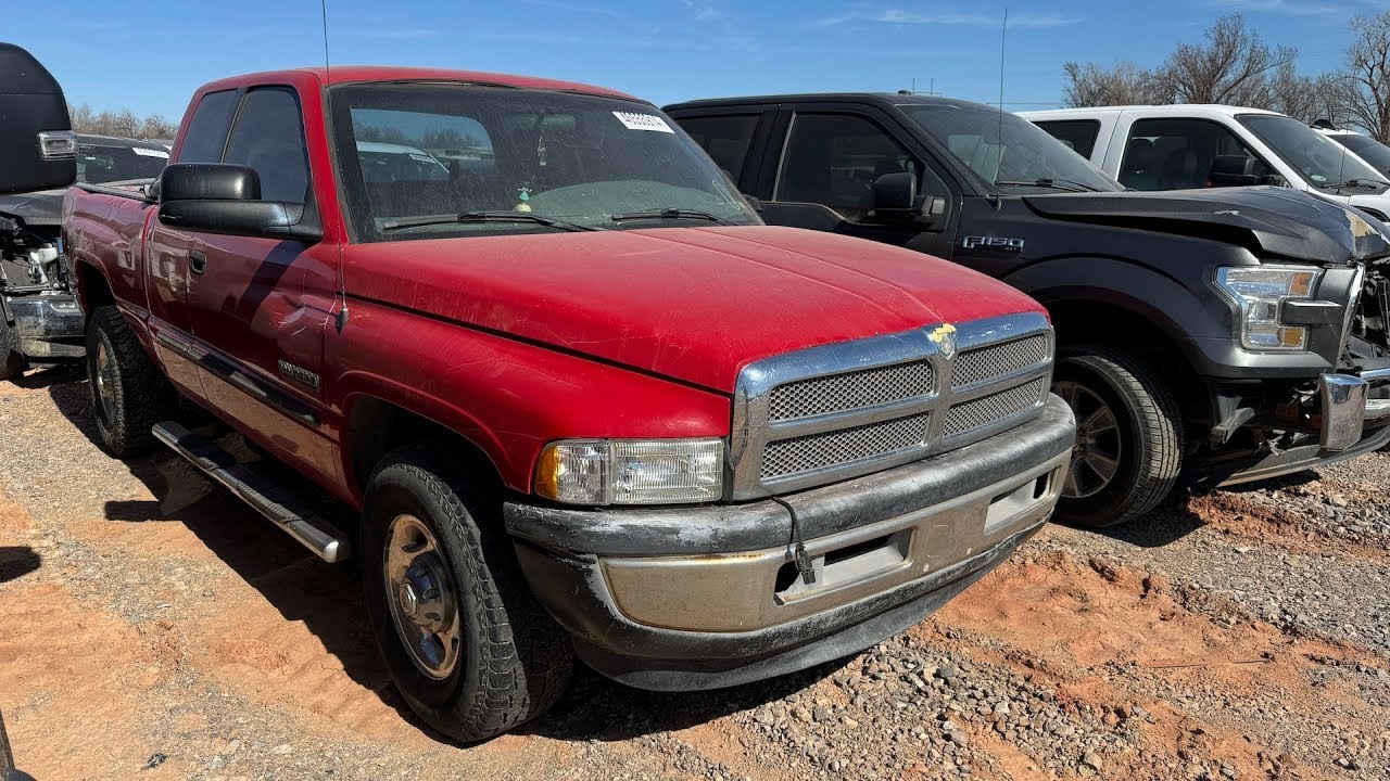 Some of the BEST Cars and Trucks are HIDDEN at Copart!
