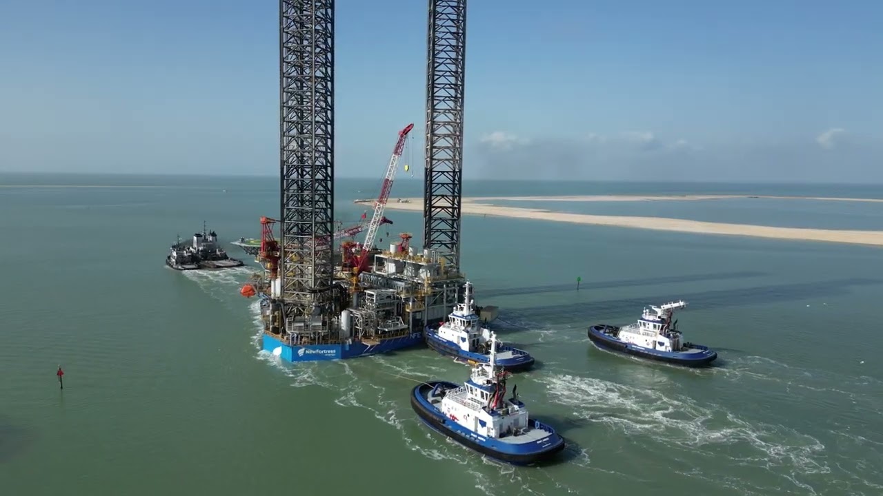 New Fortress Energy - Fast LNG 1 Pioneer III Setting Sail