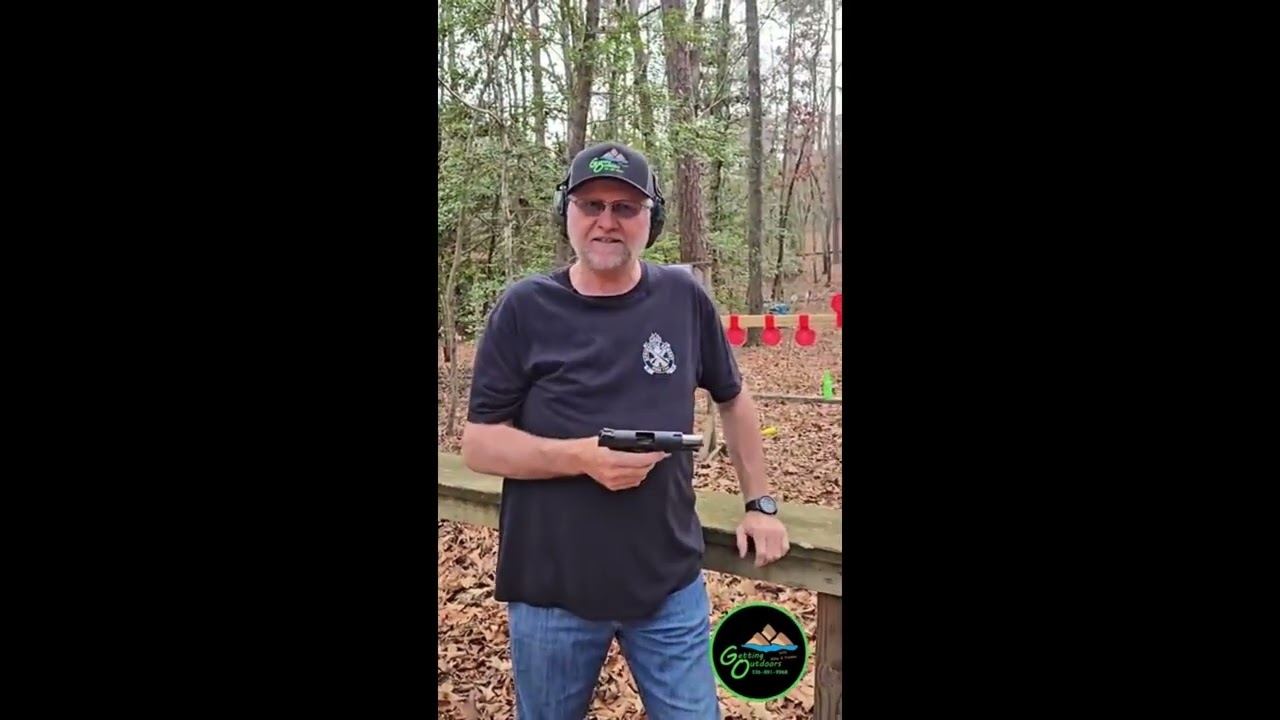 Colt 1911 Defender .45