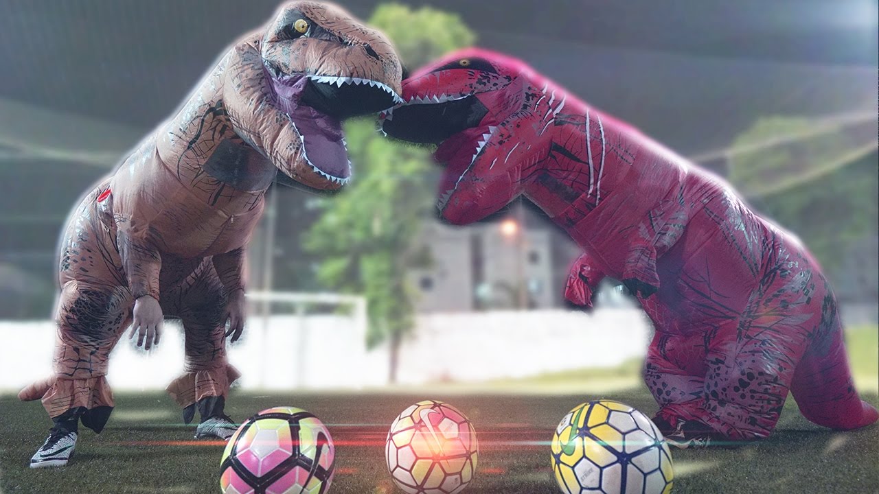 DINOSSAURO vs TRAVESSÃO ! ‹ PORTUGA ›