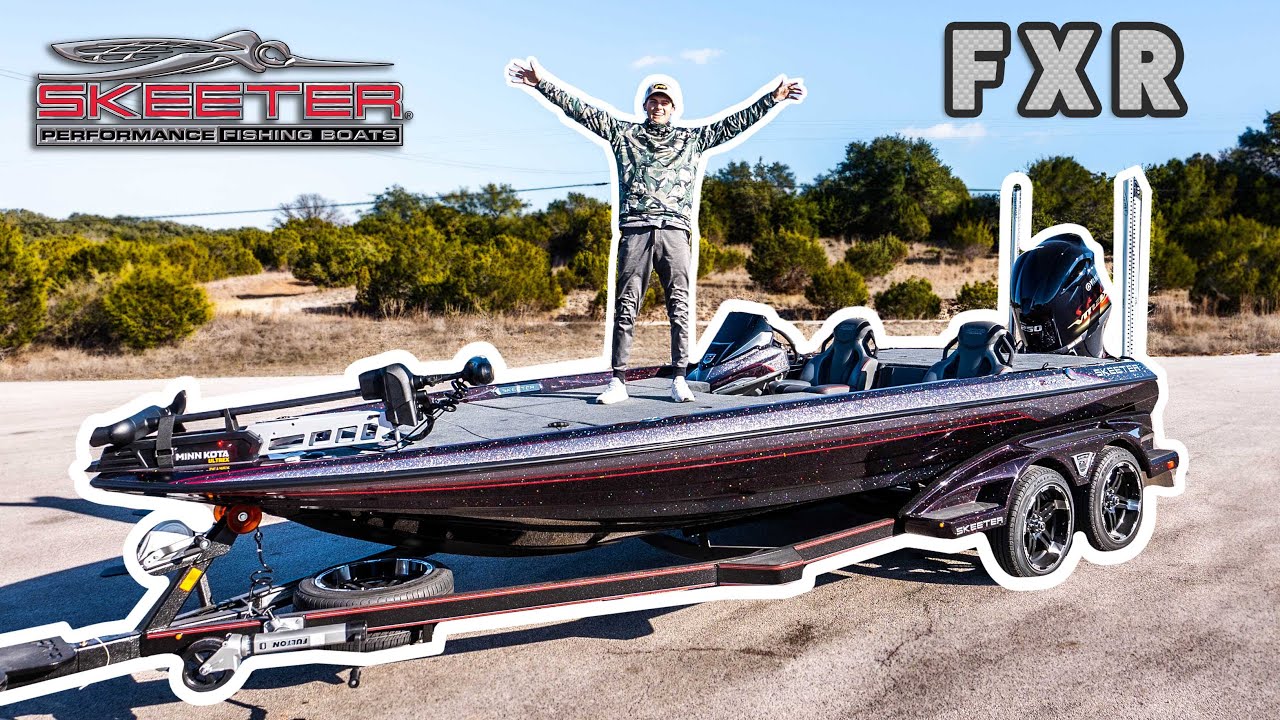FIRST TIME On My CRAZY NEW Bass Boat (Skeeter FXR21)
