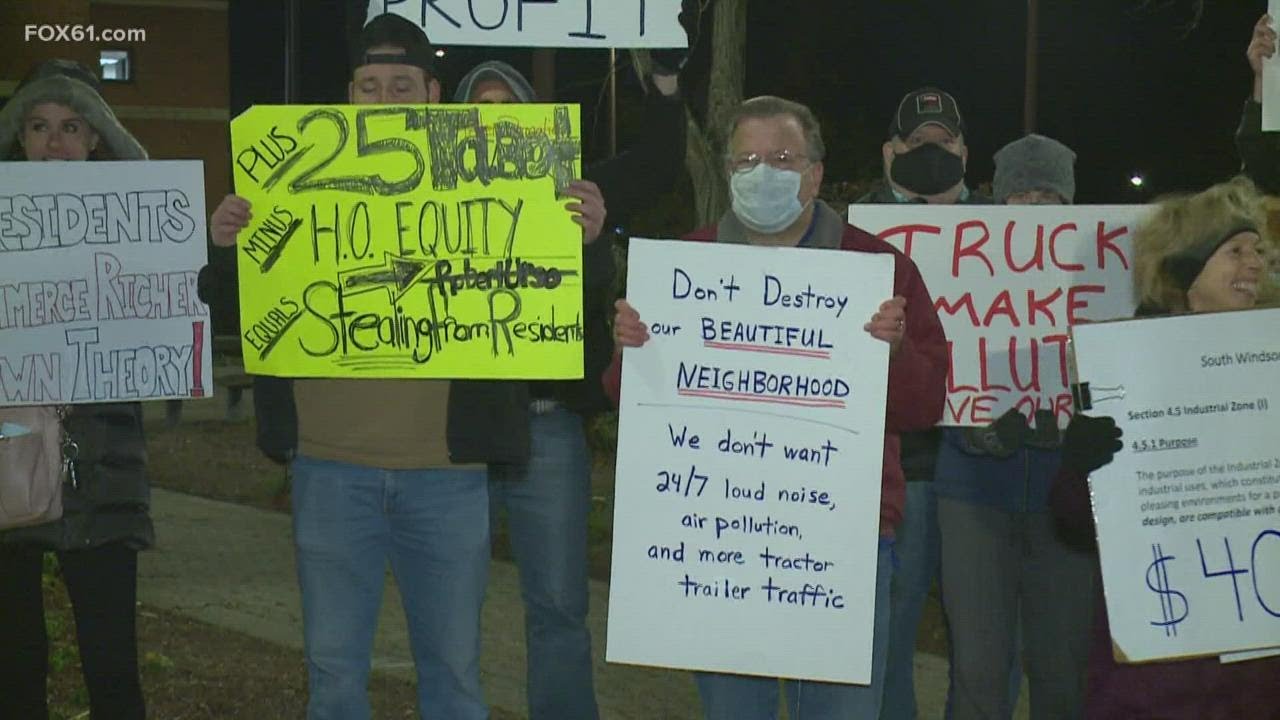 South Windsor residents outraged over proposed warehouse