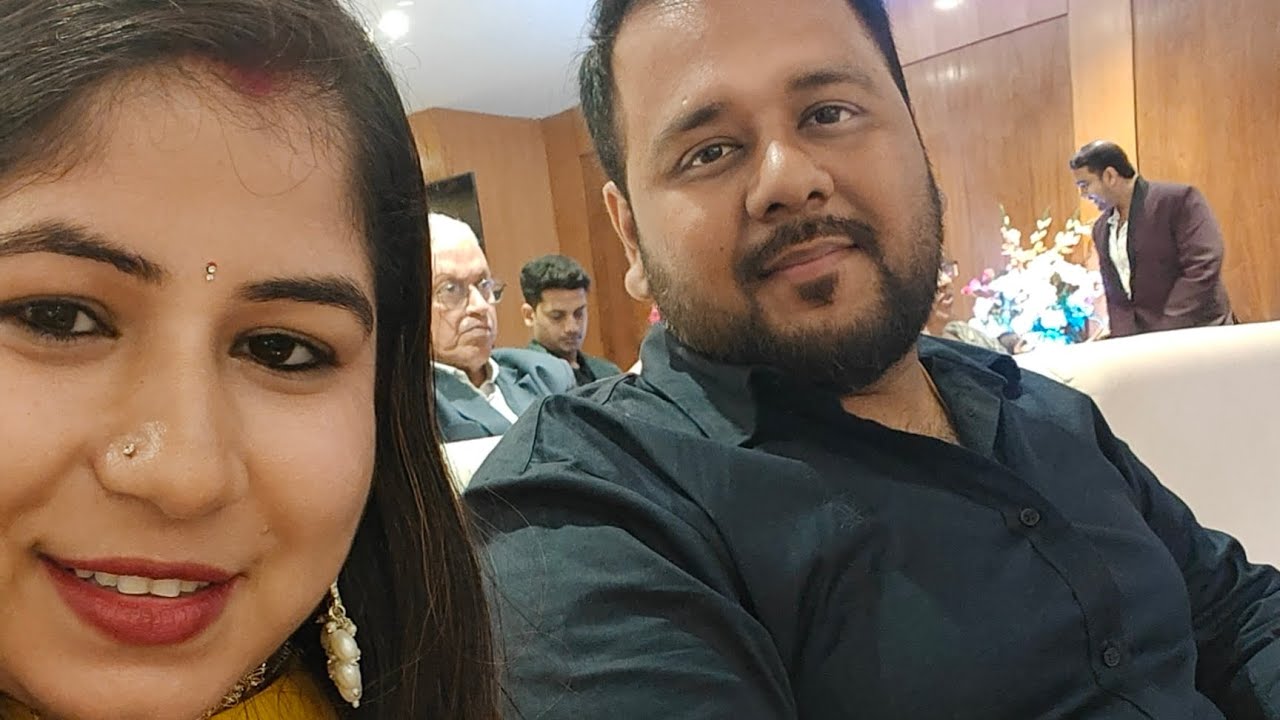 Aaj chale hum kolkata ❤️😍 #youtube #omsairam #youtubeindia #youtubecontent #youtuber #youtubevideo 
