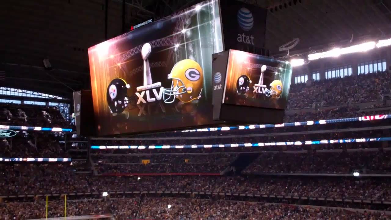 Super Bowl XLV - Kickoff