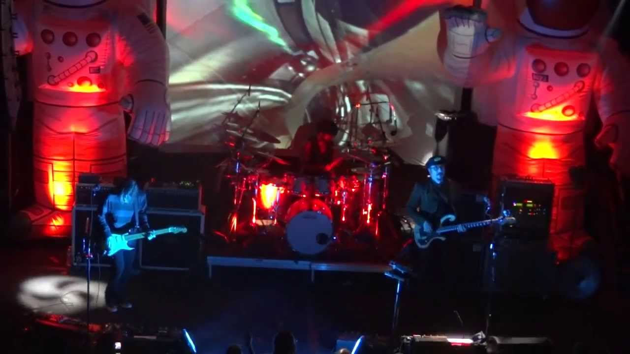 Primus: Duchess and the Proverbial Mind Spread [HD] 2012-02-08 - Brooklyn, NY