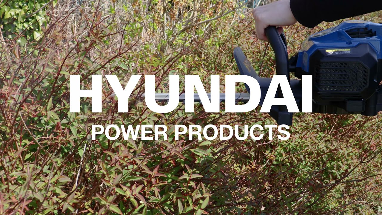 The HYUNDAI HYHT2600X 26cc Petrol Hedge Trimmer