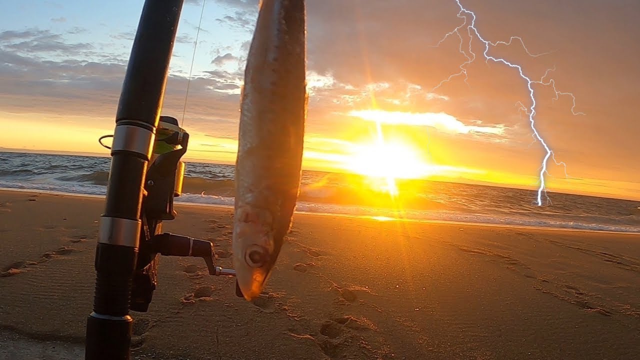 The Road to the 10kg SNAPPER Landbased Episode 2. LIGHTNING STRIKES