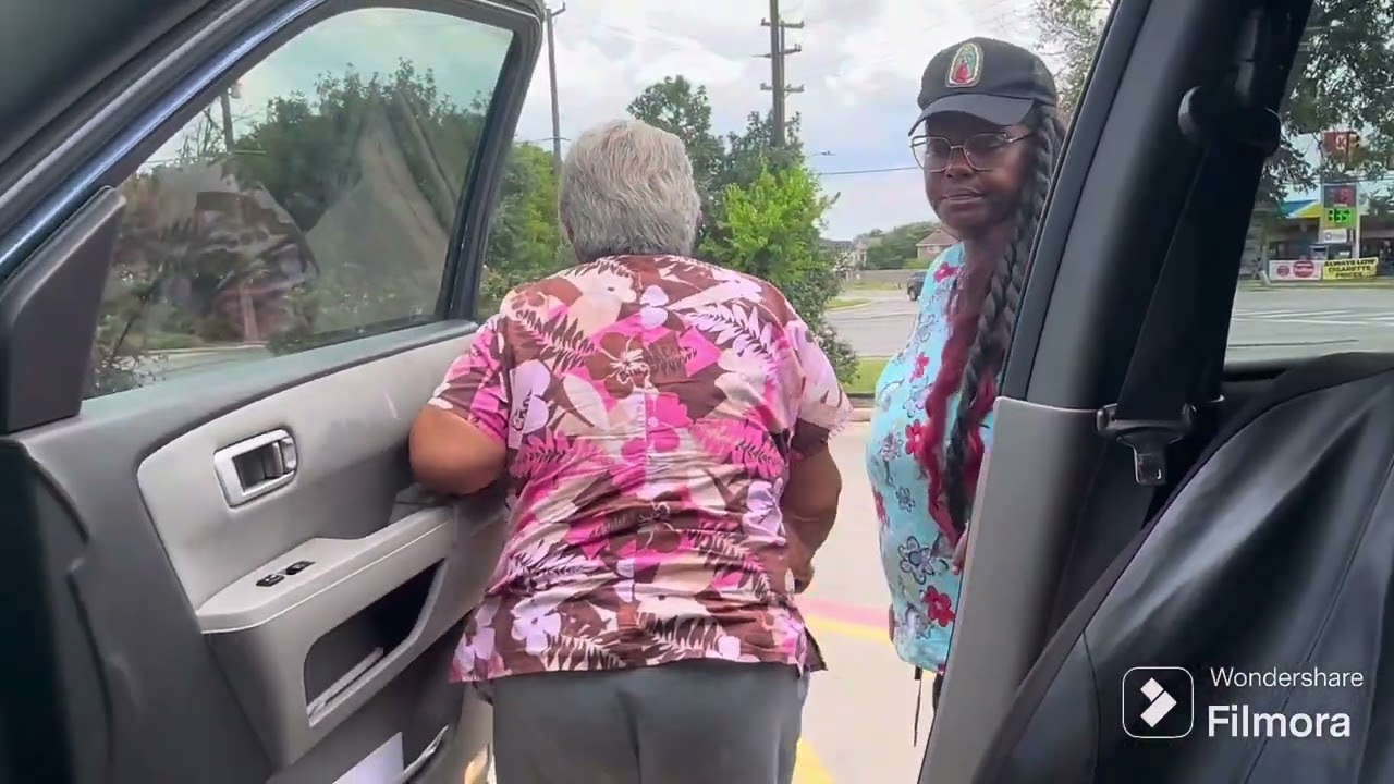CRTSTYLE UBER LYFT 2 GRANDPA & TAKES HER 2 WALGREENS