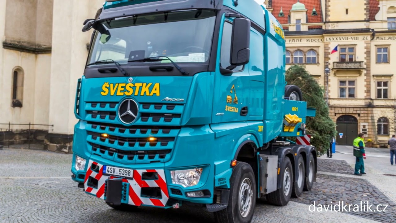 Heavy transport / Schwertransport / Nadměrný náklad - Vánoční strom pro Kladno 2021