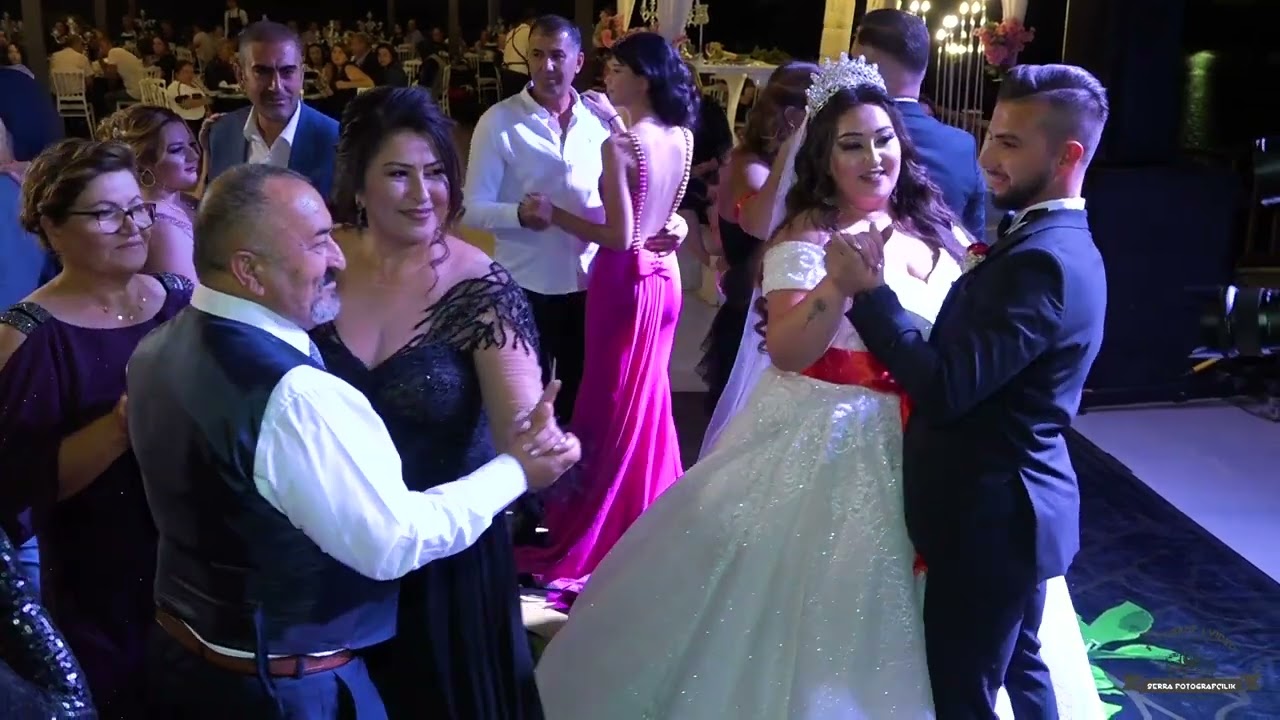 Hasan & Ezgi