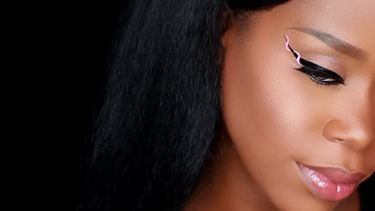 How to Helix Eyeliner Spiral Eyeliner Snake Eyeliner Makeup Tutorial