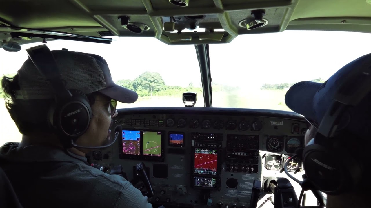 Landing at Izireri (San Ignacio de Moxos) inside