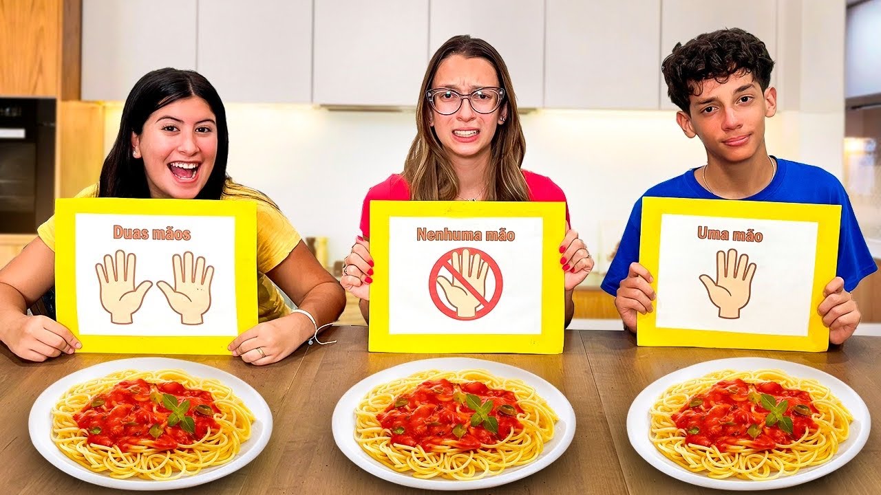 DESAFIO COMENDO SEM AS MÃOS VS UMA MÃO VC DUAS MÃOS COM FAMILIA MARIA CLARA E JP
