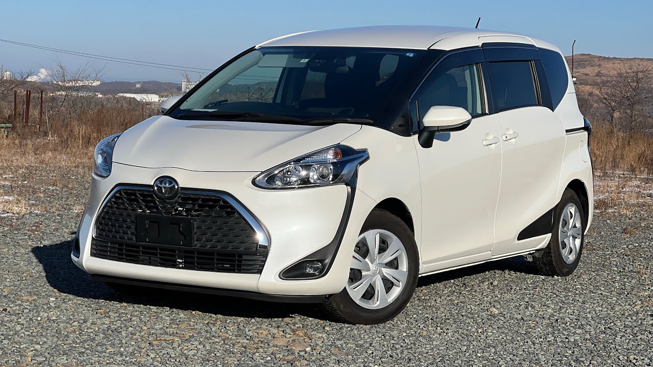 Toyota Sienta 2020 год