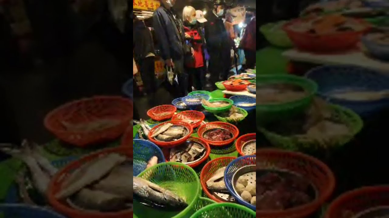 Pasar Jingguo  Januari 2025.Xindian Taipei beli Ikan