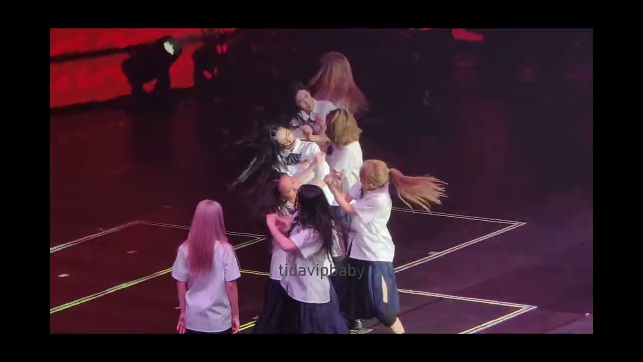 Karina solo aespa LIVE TOUR SYNK : aeXIS LINE in BANGKOK 16.11.2025 DAY 2